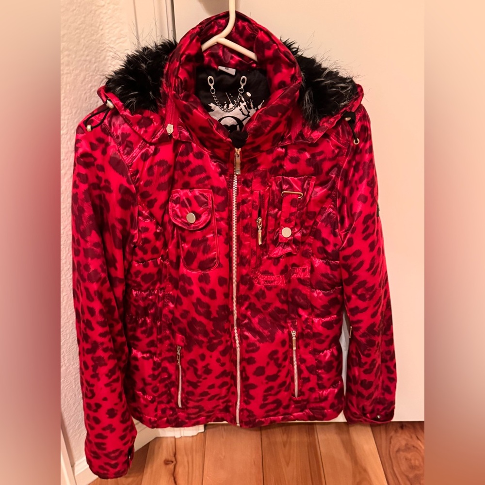 Women’s size 8 Obermeyer ski jacket
